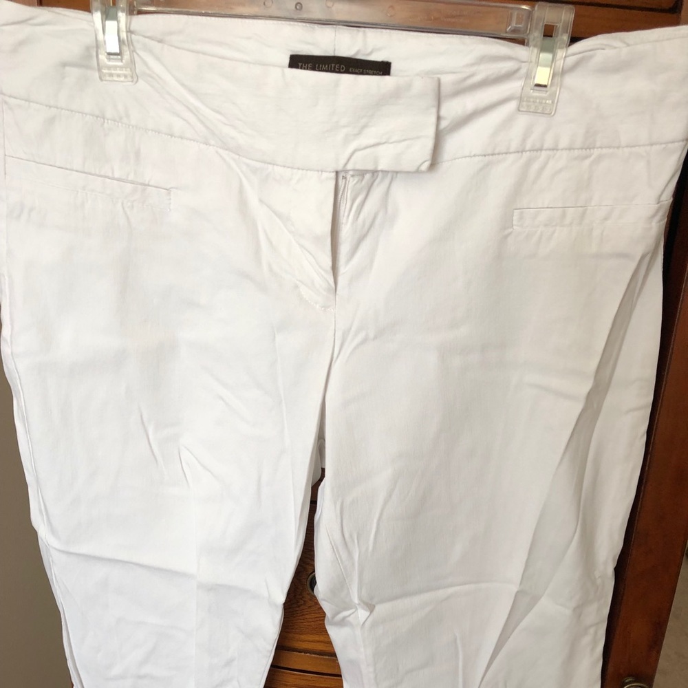 White Capri pants